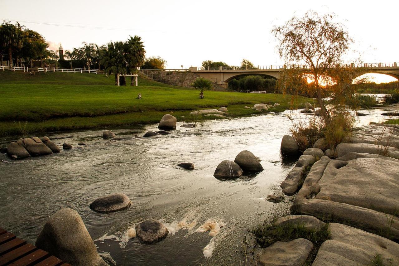 Ikaia River Lodge Keimoes Bagian luar foto