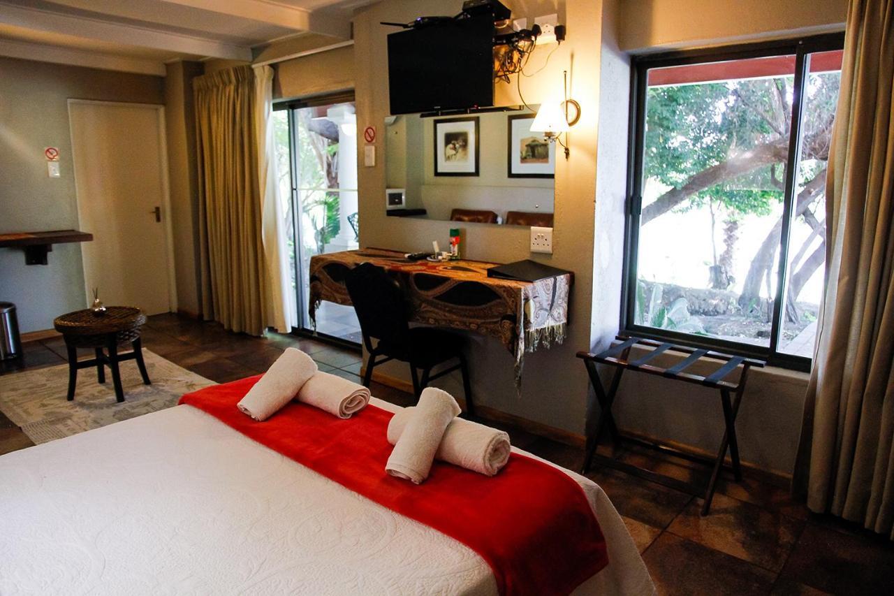 Ikaia River Lodge Keimoes Bagian luar foto